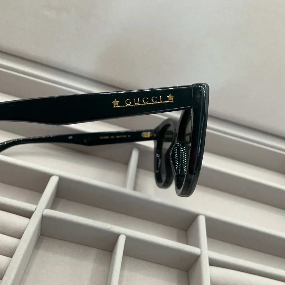 GUCCI GG1588S 001 sunglasses - Picture 3 of 7